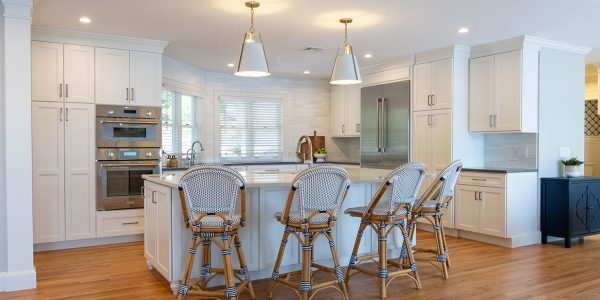 Governor’s Island NH kitchen remodel with large island and seating