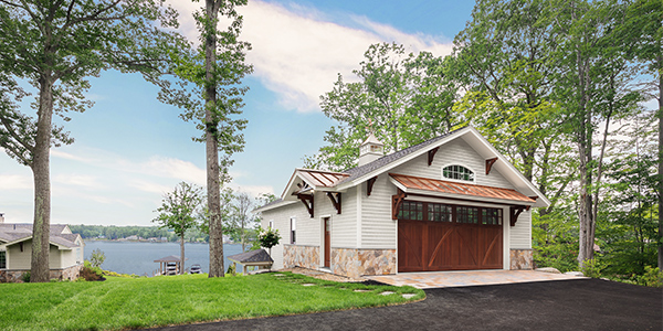 Custom carriage house built by a home builder in the Lakes Region on Governors Island, New Hampshire